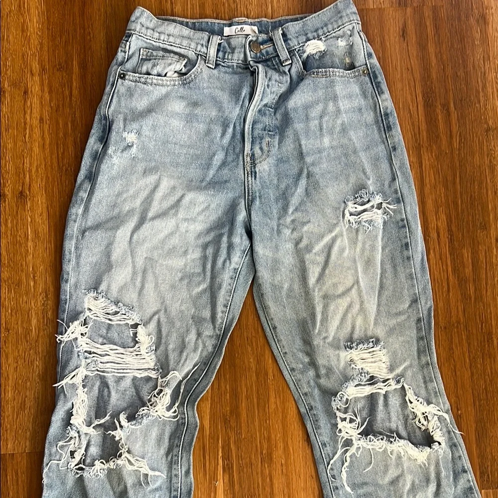 Distressed Light Blue High Rise Jeans - Picture 3 of 3